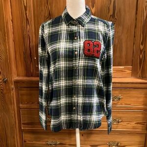 NWT Polly & Esther “82” plaid shirt M